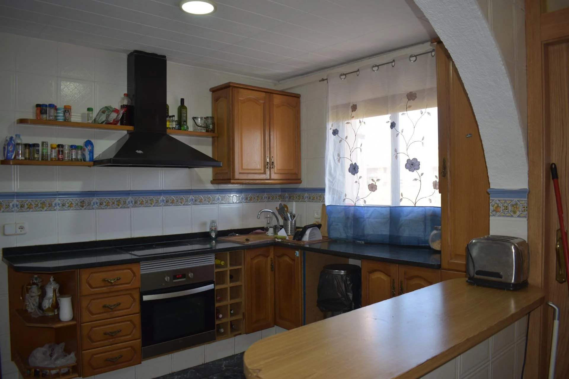 Four-bedroom flat in Els Molins