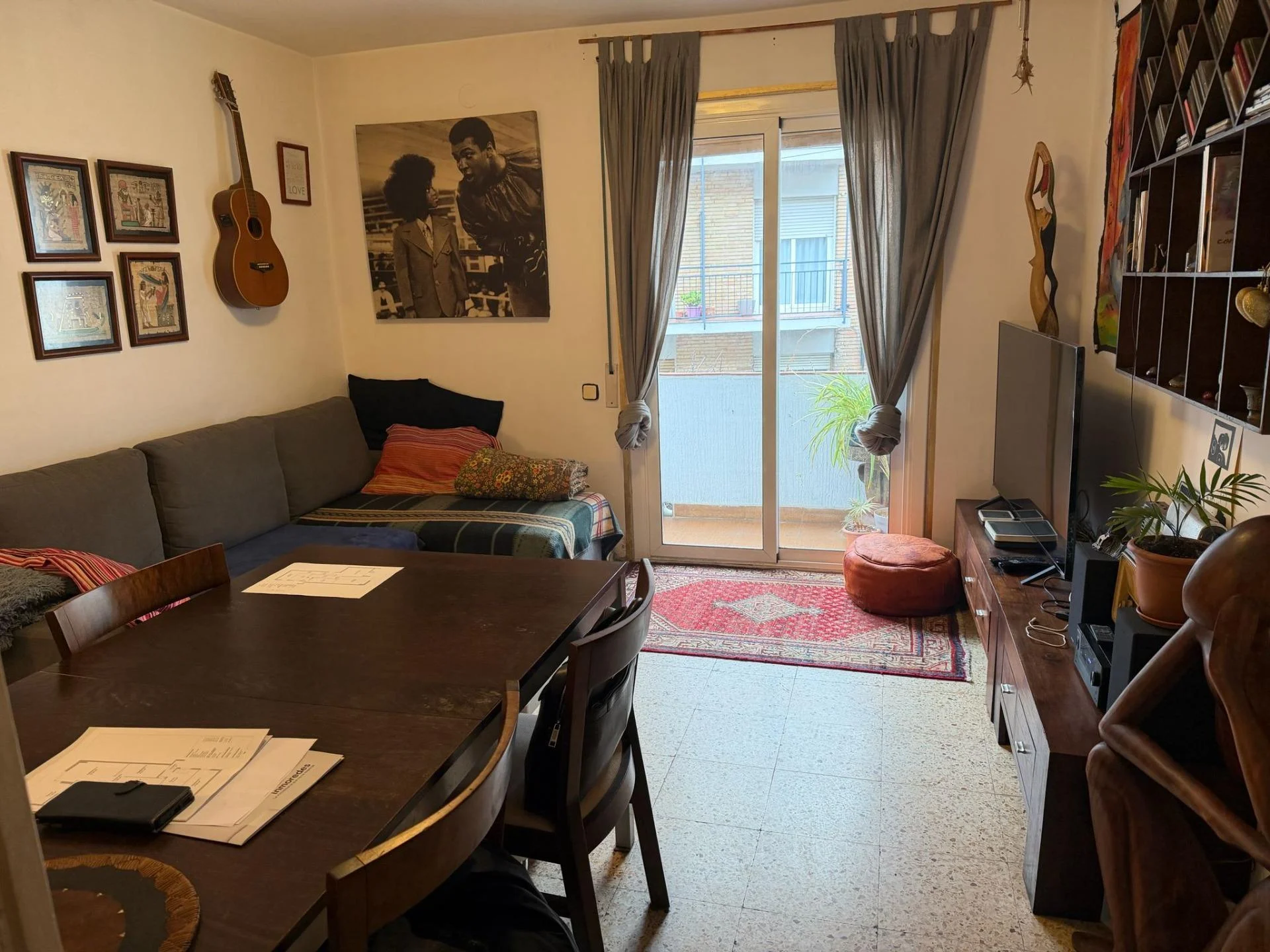 Piso en buen estado en Horta, tres habitaciones