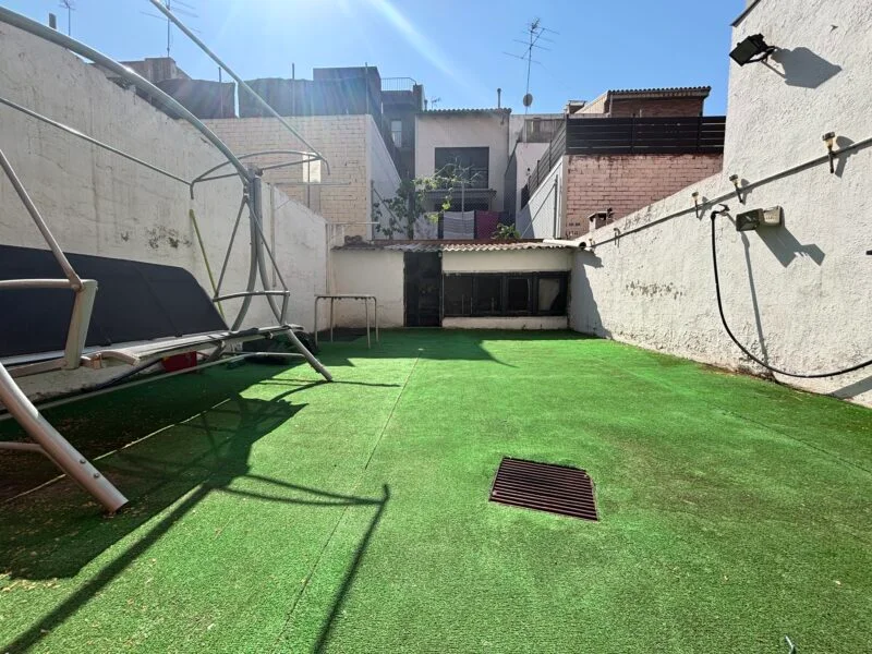 Sant Joan commercial redevelopment with patio