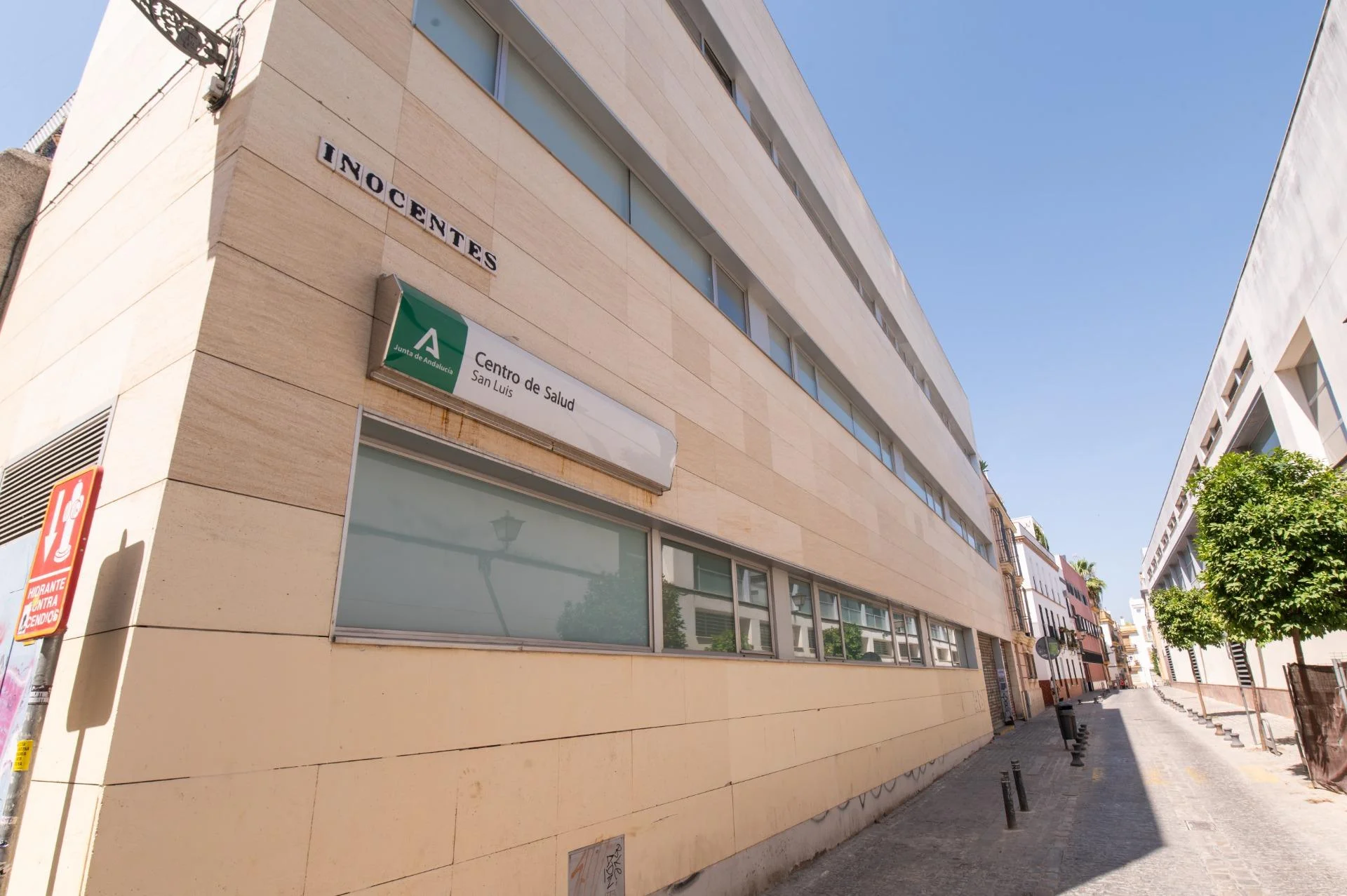 Piso reformado en Sevilla, tres dormitorios