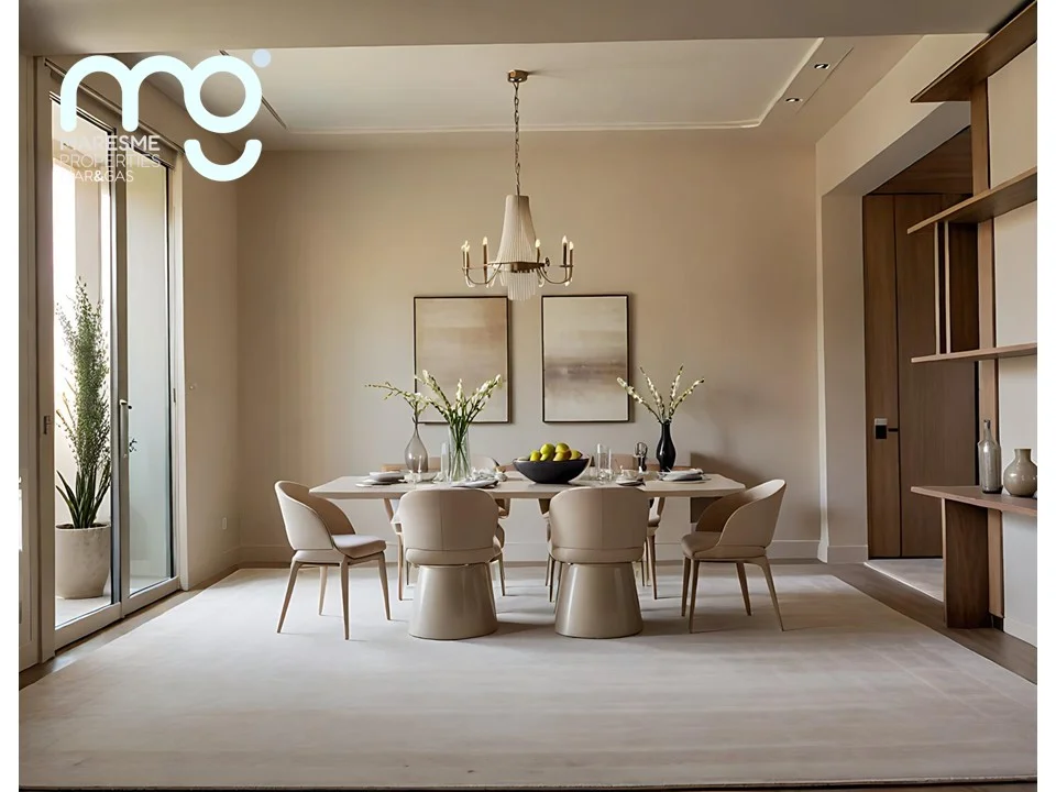 Piso reformado céntrico en Barcelona, cuatro habitaciones