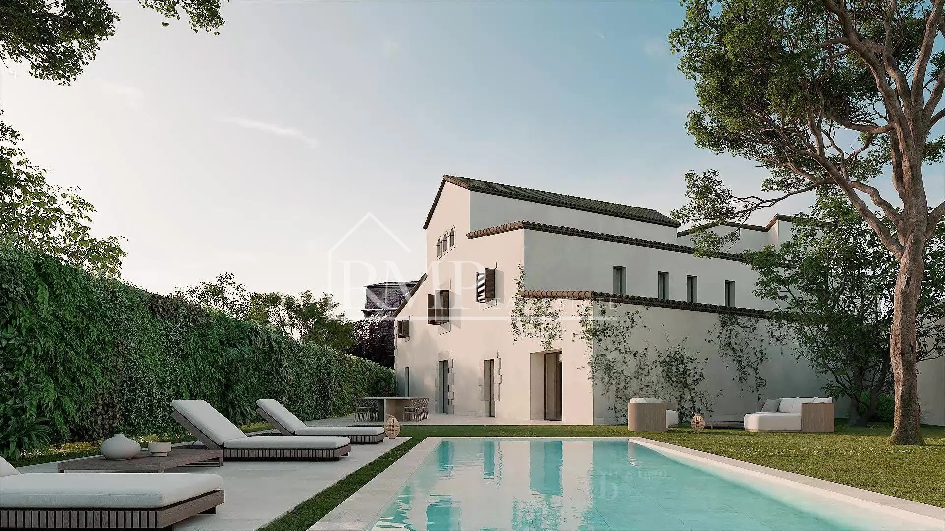 Chalet reformado de seis habitaciones con piscina privada
