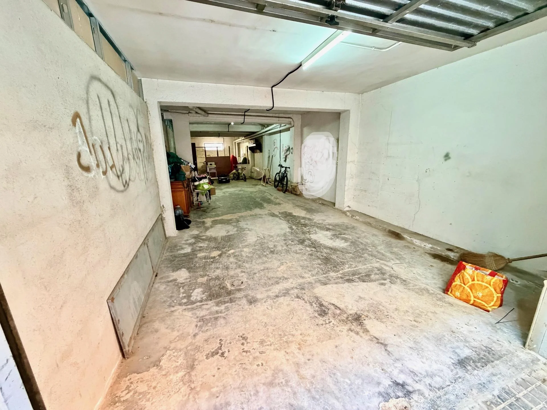 Almacén en Blanes con tres plazas