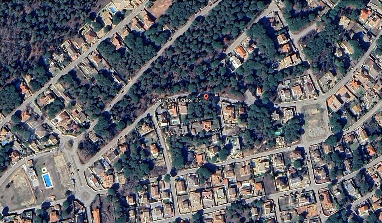Parcela esquinera llana en La Goba, 942 m²