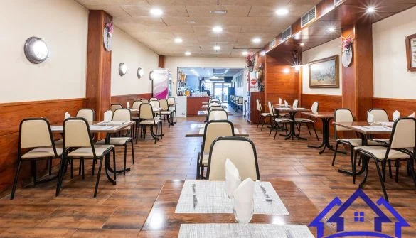 Commercial premises in La Riera, 233 m²