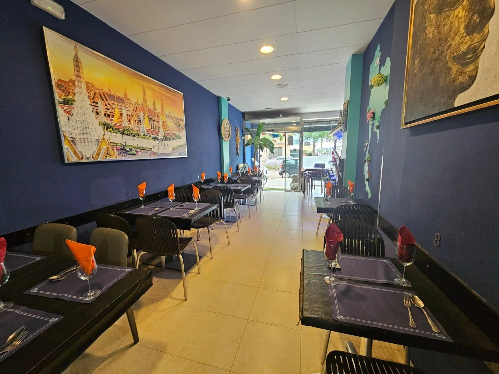Local comercial en buen estado, 90 m²
