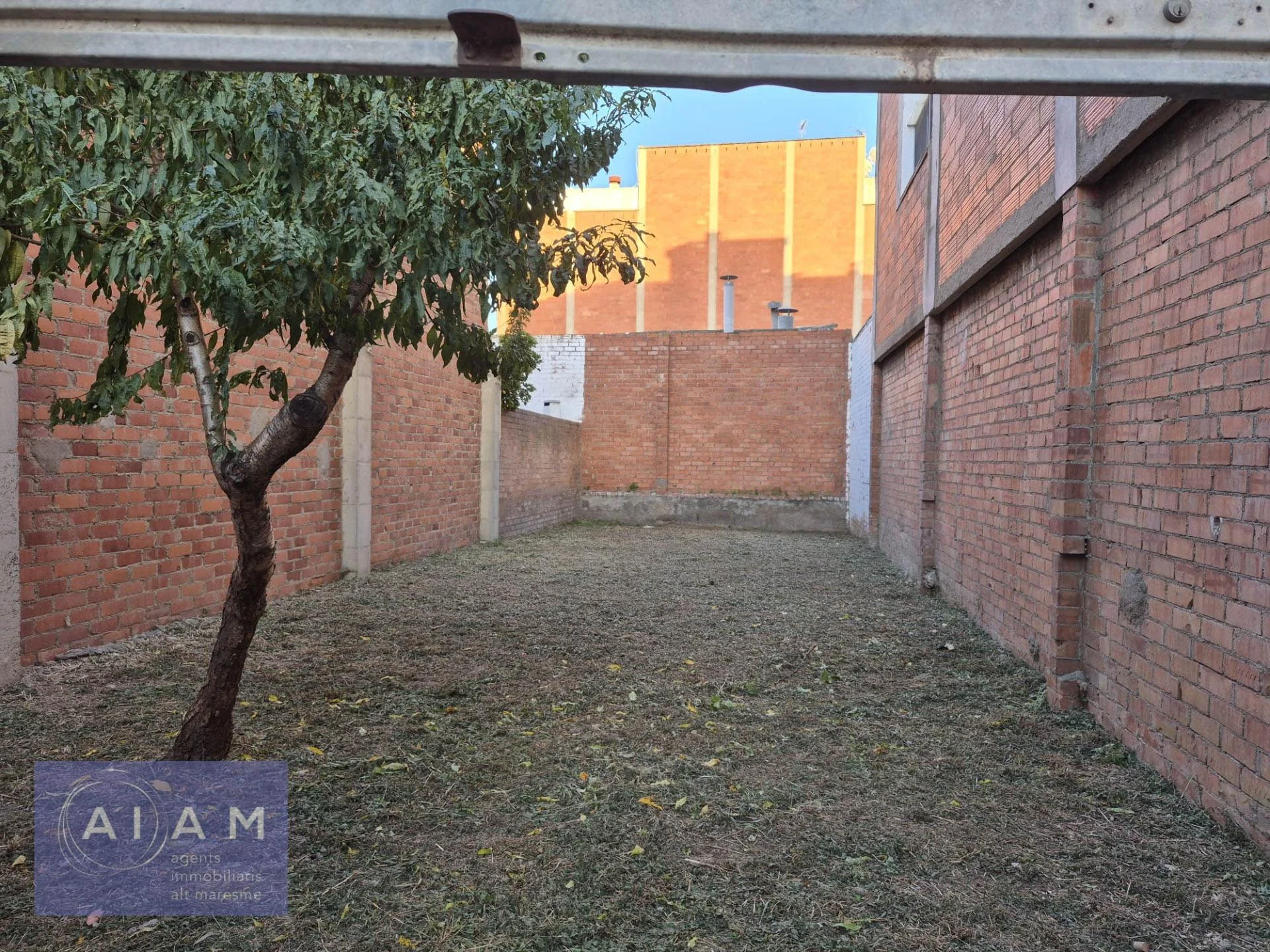 Urban plot in Pineda de Mar, 152 m²