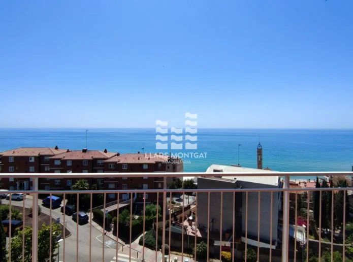 Sea-view penthouse in Turó, 3 bedrooms