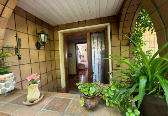 Four-bedroom Pinemar house with pool