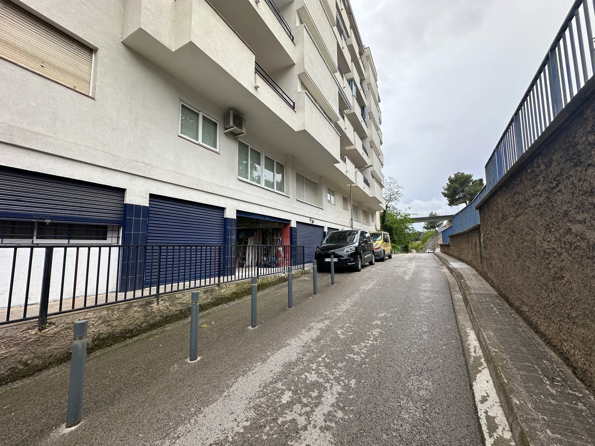 Local comercial céntrico con almacén