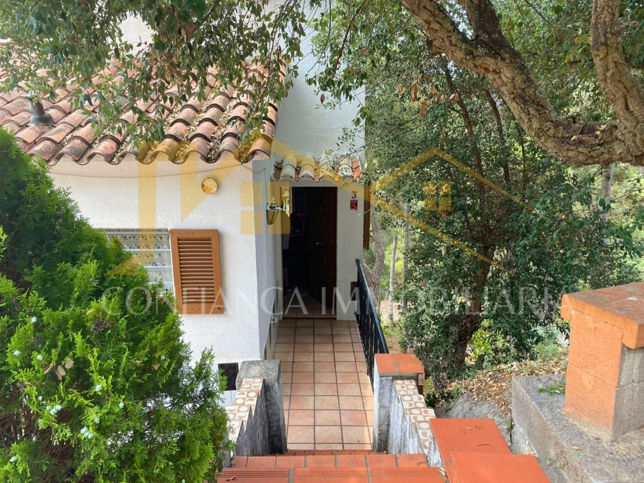 Casa rodeada de naturaleza cerca de Lloret, 4 habitaciones