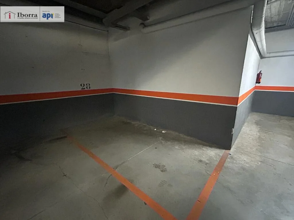 Plaza de parking en sótano en Tordera