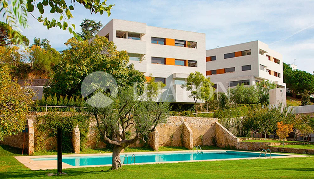 Casa vendida en Alella con piscina comunitaria