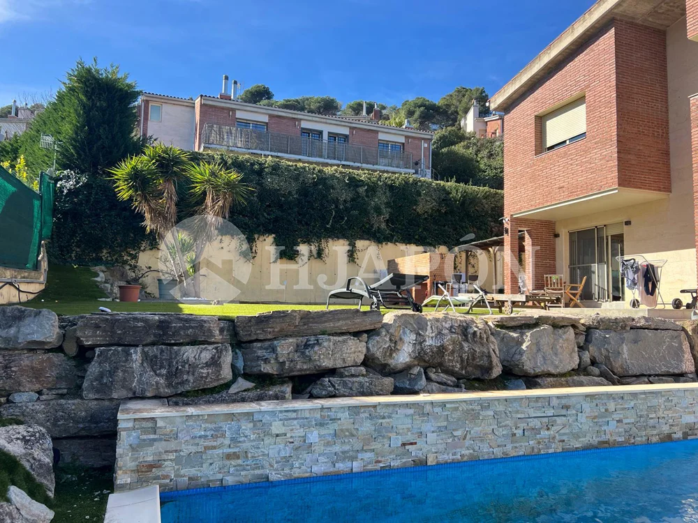 Casa en Vallromanes con piscina privada
