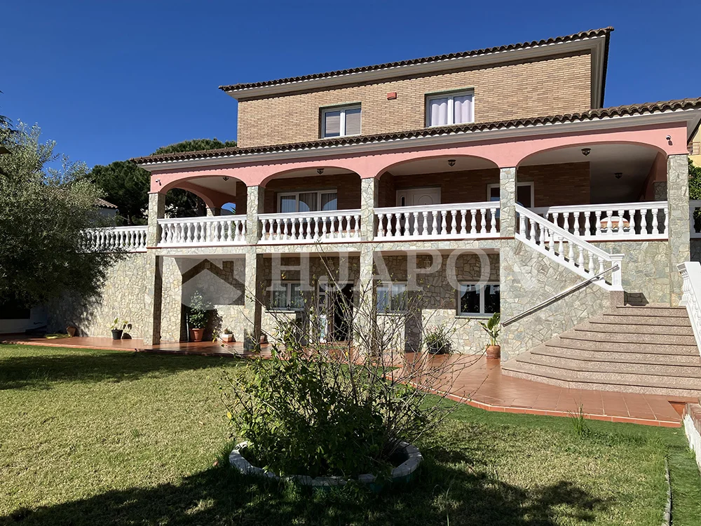 Villa de lujo en Mas Ram, 5 habitaciones