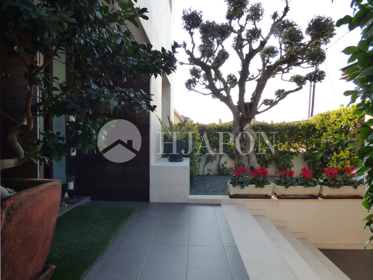 Chalet de lujo en Alella, cinco habitaciones