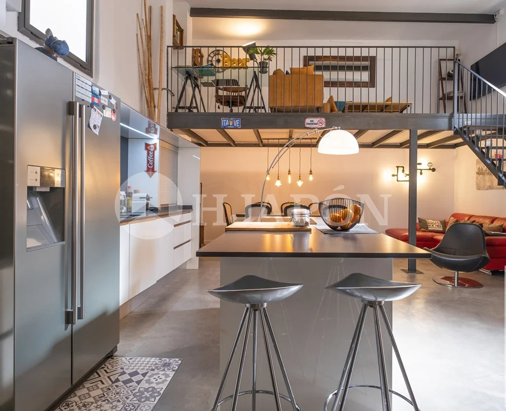 Dúplex en Poblenou cerca de la playa, 4 habitaciones