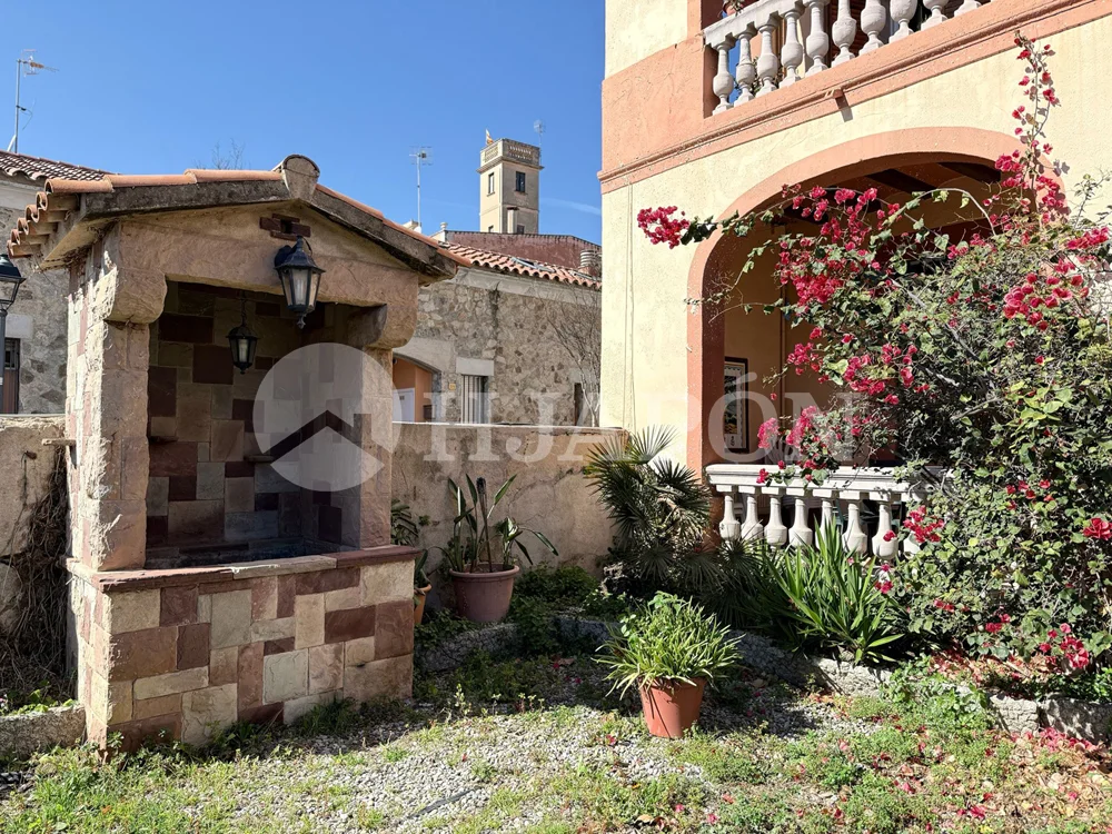 Residencia histórica de Teià con 516 m²