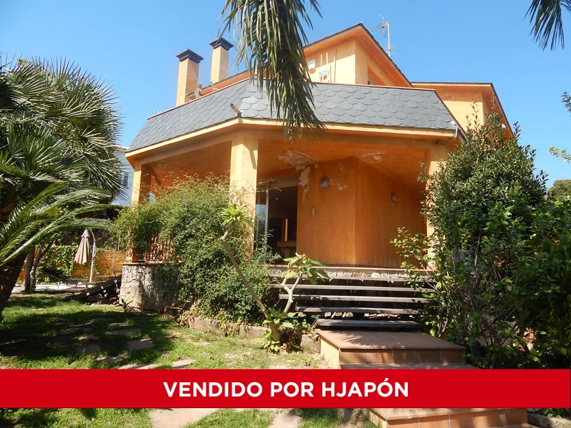 Sold Masnou house with two terraces