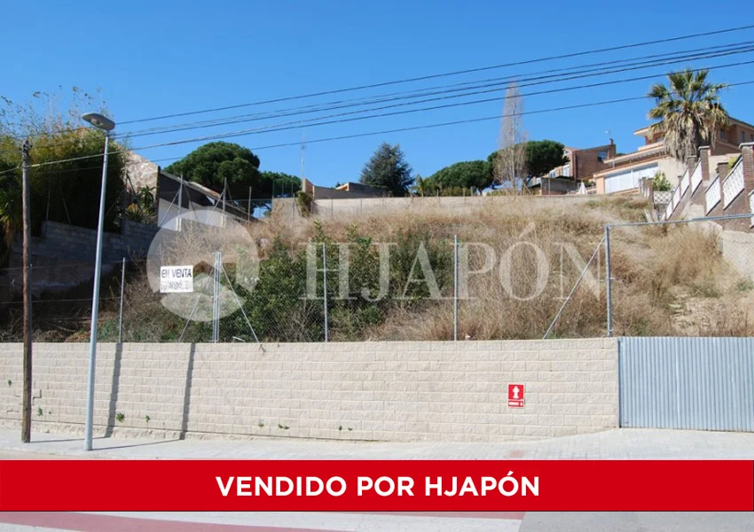 1,040 m² Mas Ram building plot
