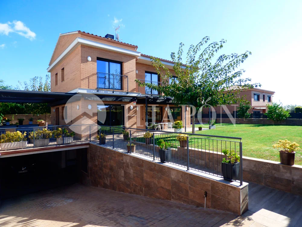 Casa en Cabrera de Mar con piscina privada