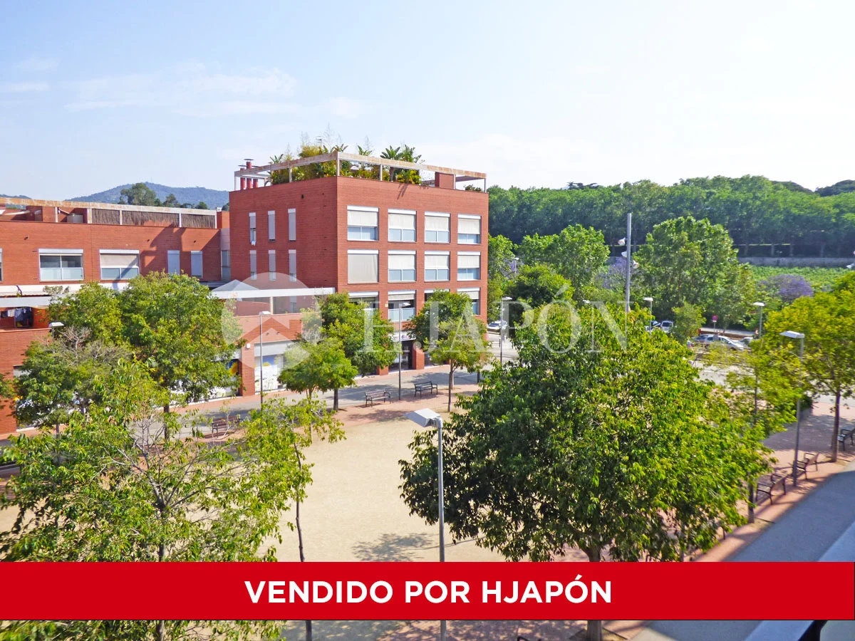Central Alella apartment, 3-bedroom investment