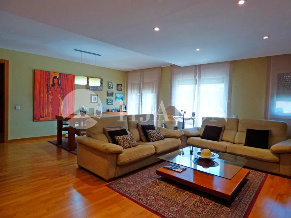 Piso vendido en Tiana con terraza