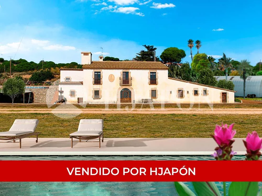 Masía restaurada en Alella con vistas al mar