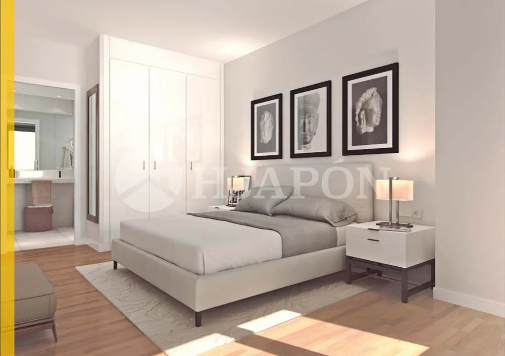 Piso nuevo junto al mar, cuatro habitaciones