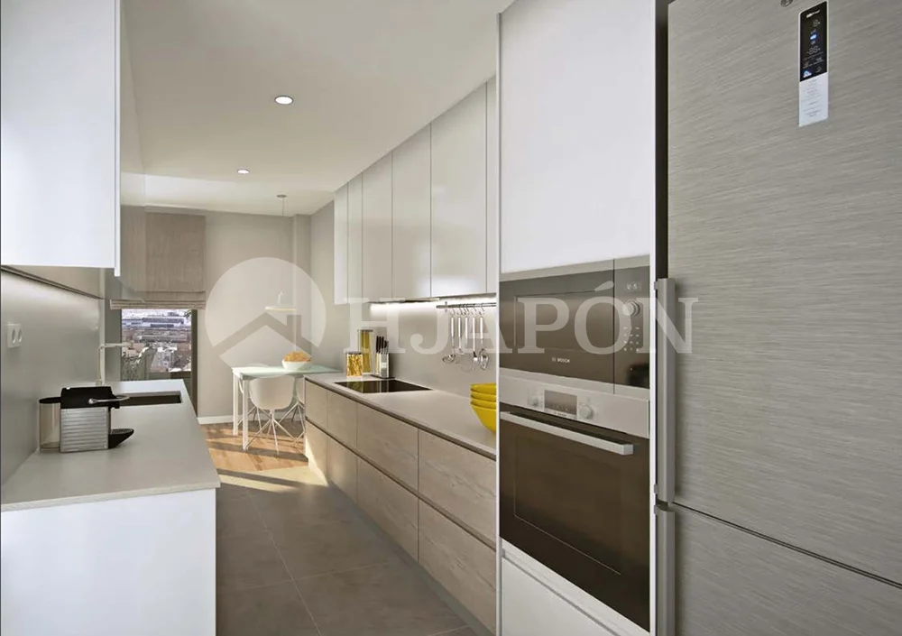 New-build flat near Badalona marina