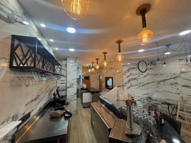Restaurante reformado junto al mar en Pineda