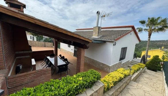 Chalet en Maçanet con parcela de 752 m²