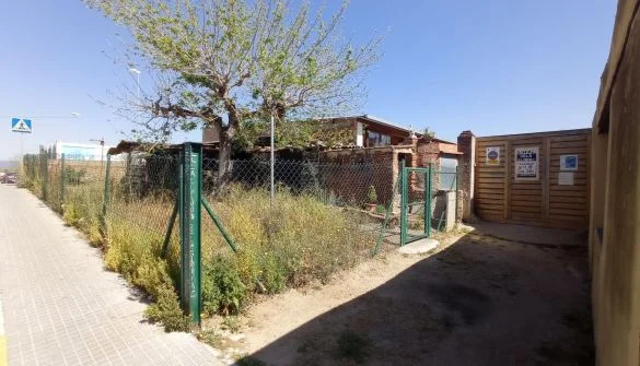 Parcela urbana en el centro de Tordera, 142 m²