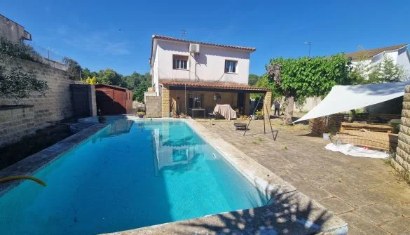 Chalet independiente con anexo cerca de Barcelona