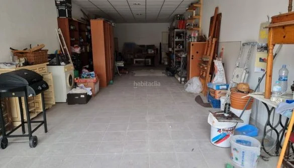 Local comercial a pie de calle en Canyamars