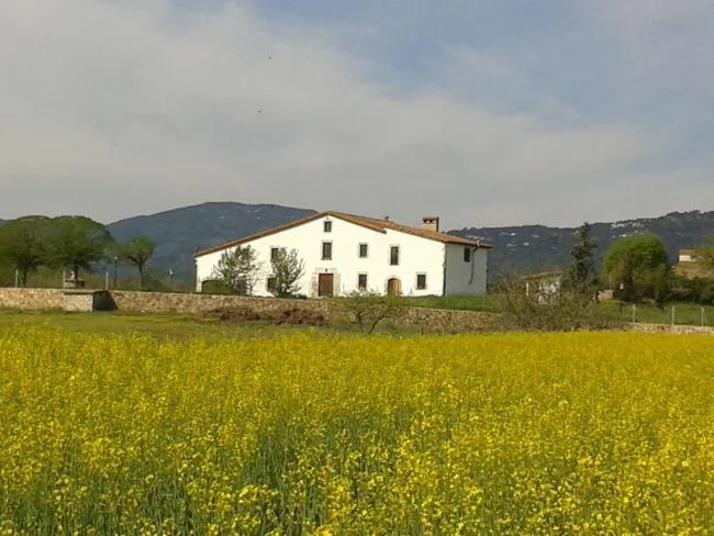 14th-Century Masia With 70,000 m² Land