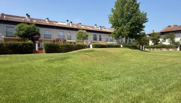 Adosado en Port Llavaneres, 4 habitaciones