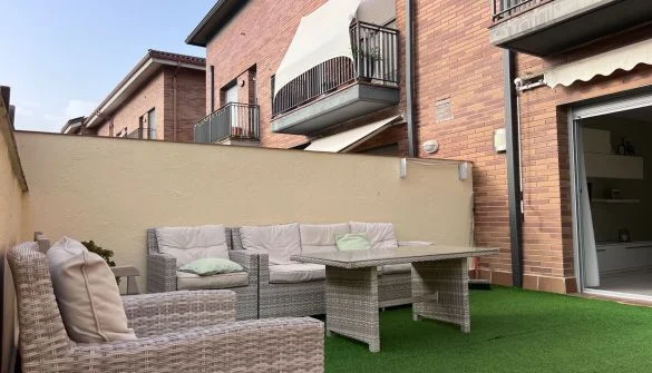 Townhouse with four-level layout