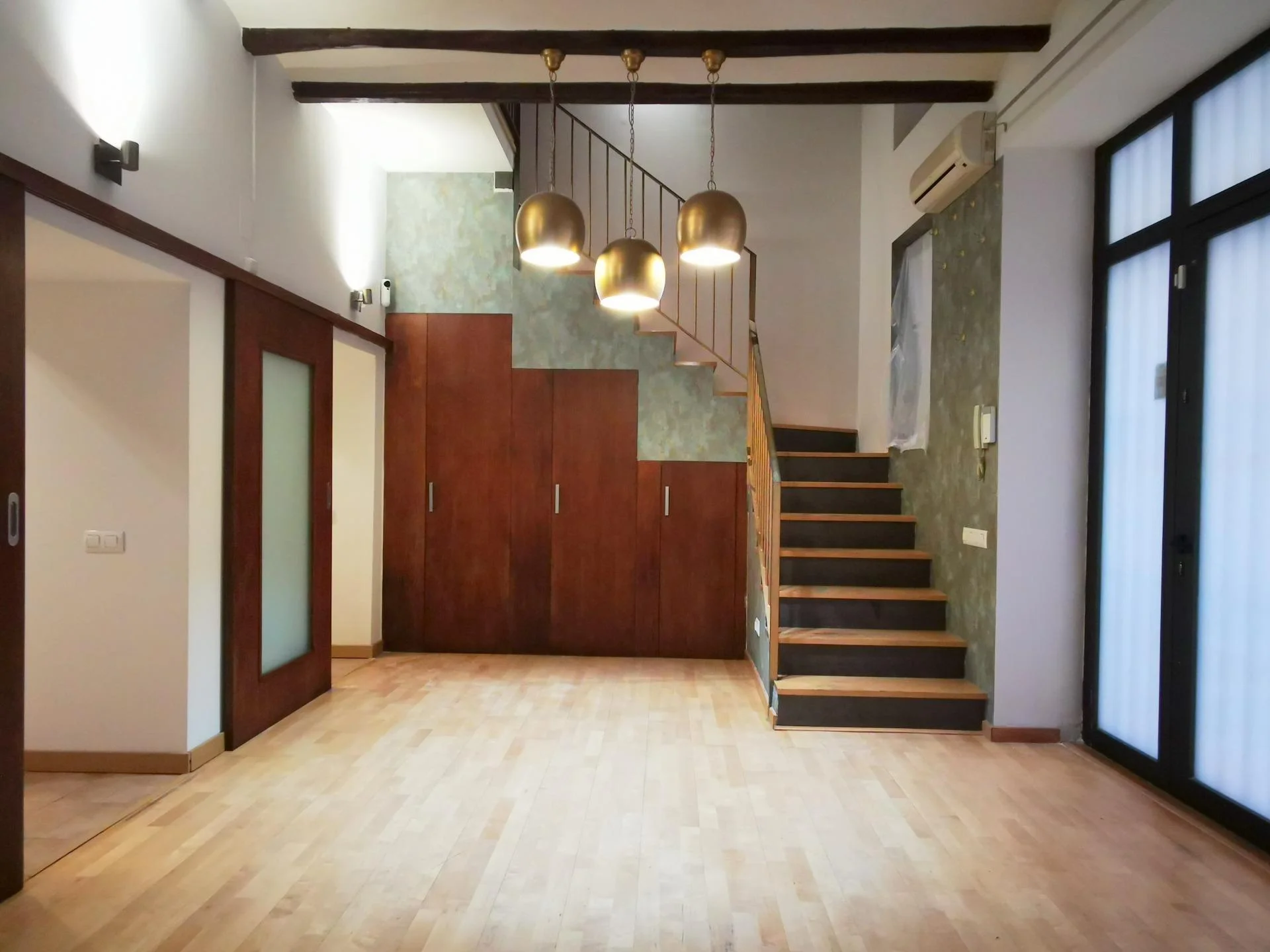 Dúplex reformado en Sant Pere, 1 habitación