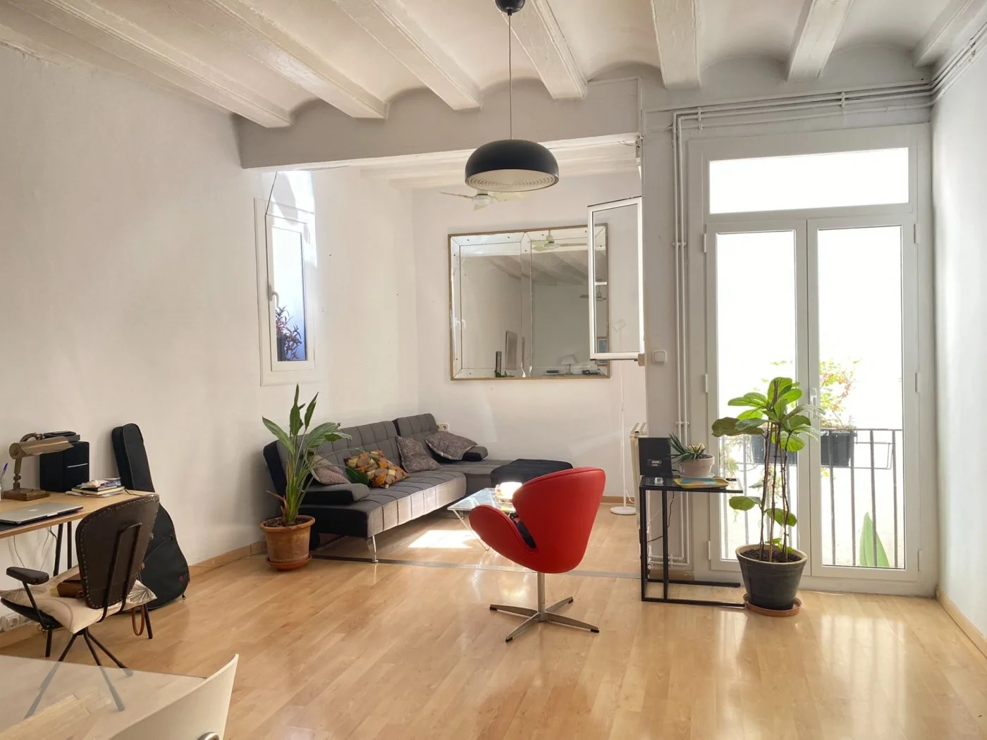 Piso reformado en Born con doble unidad
