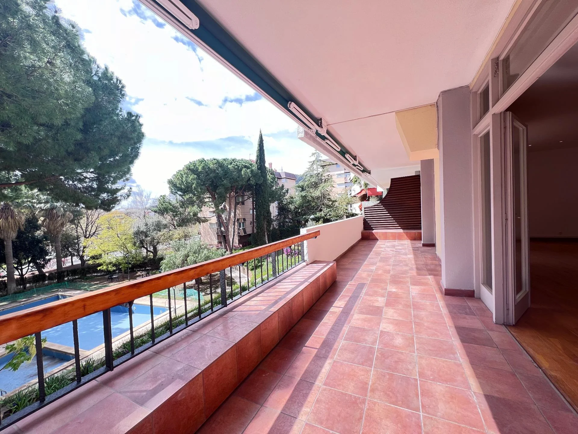Amplio piso en Pedralbes con cuatro dormitorios