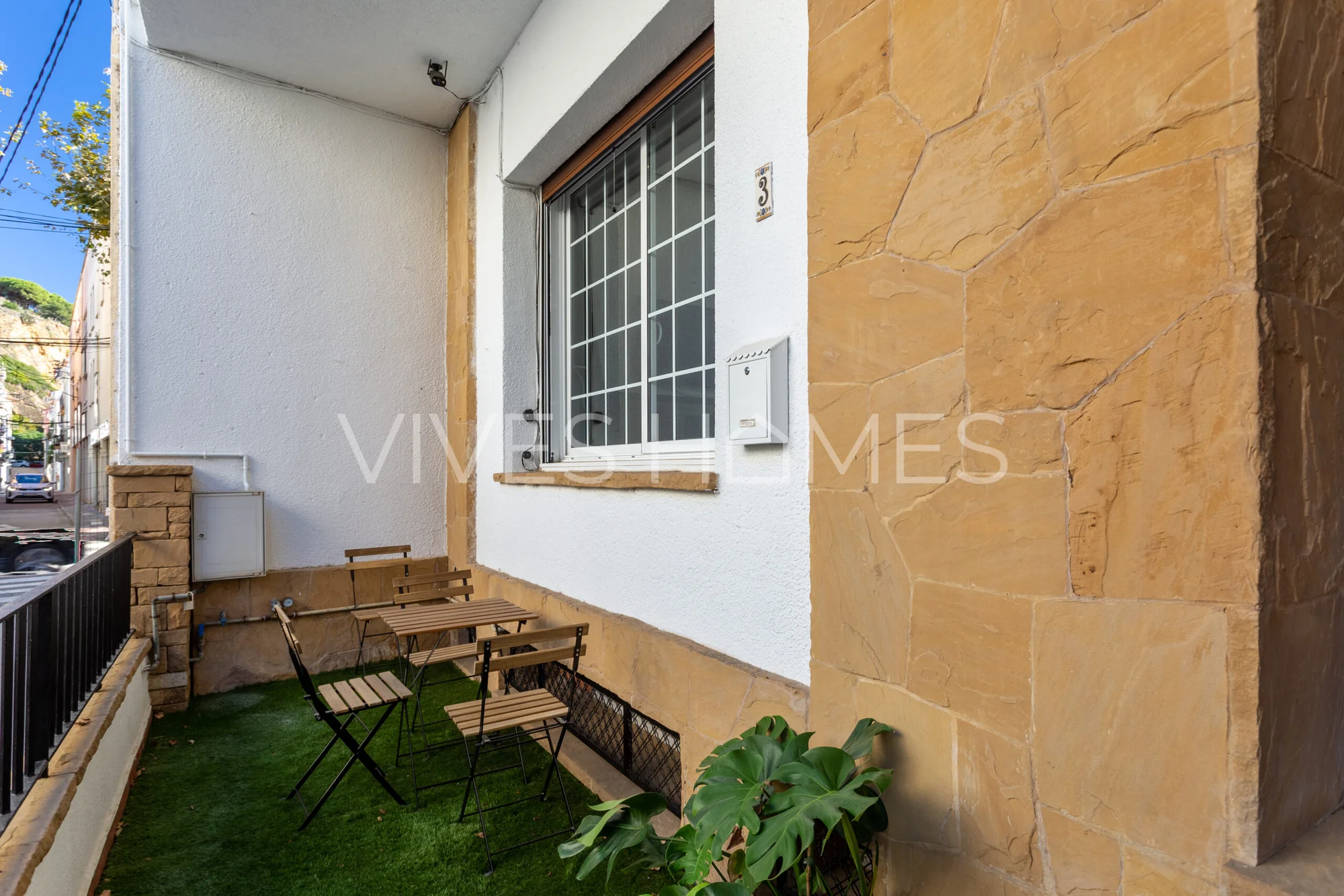 Renovated Caldes d’Estrac house, seven bedrooms