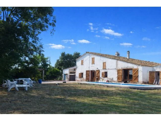 Masía para reformar cerca de Sils, 53.092 m²