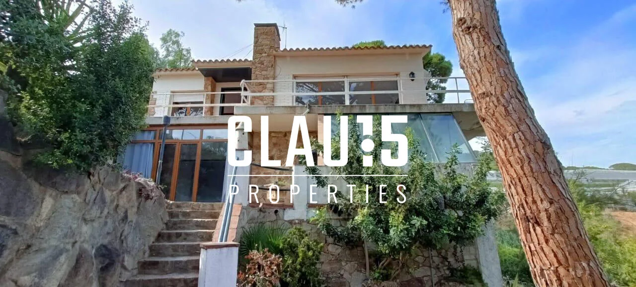 Casa en Cabrils para reformar, 5 dormitorios