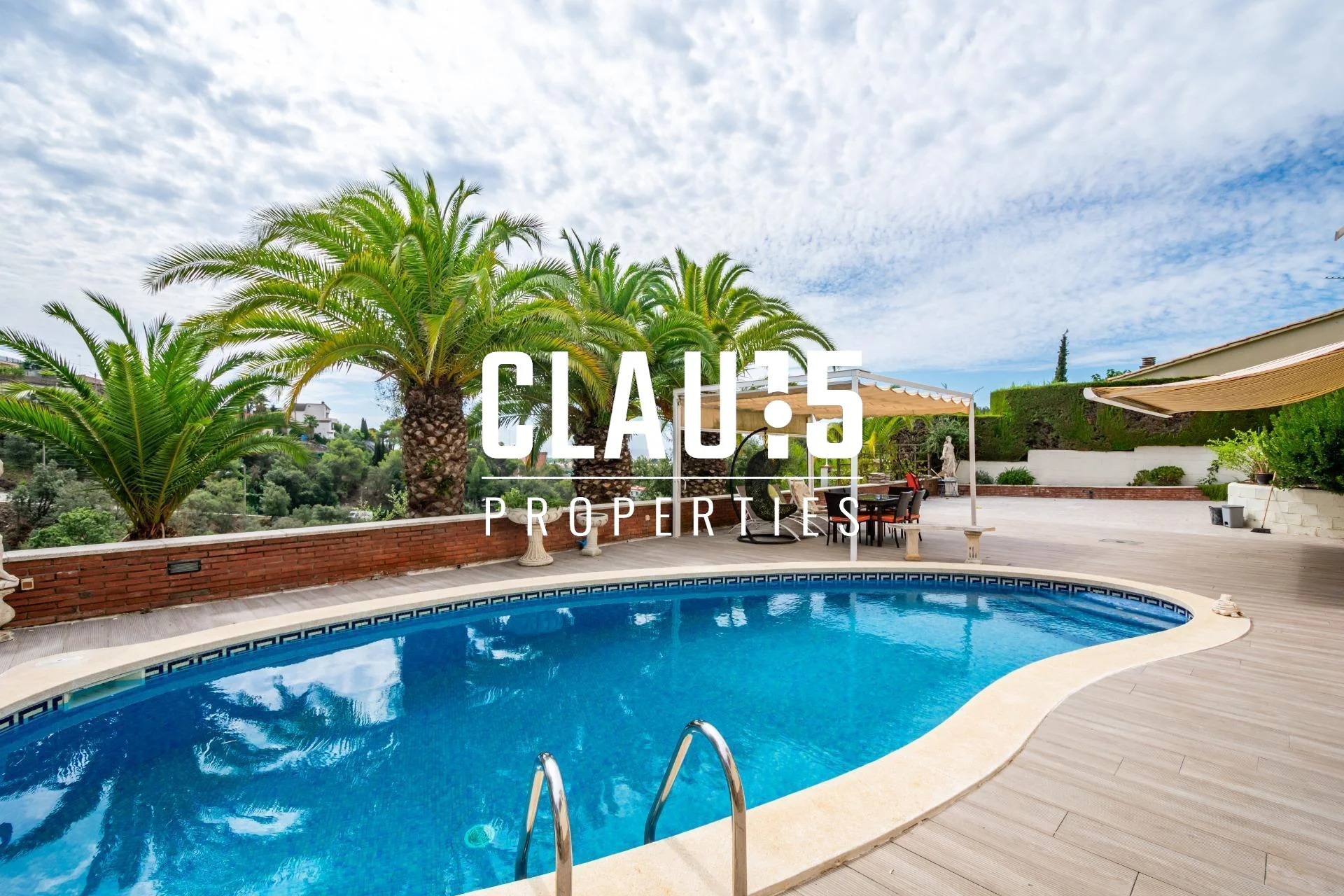 Casa en Santa Susanna con piscina y vistas