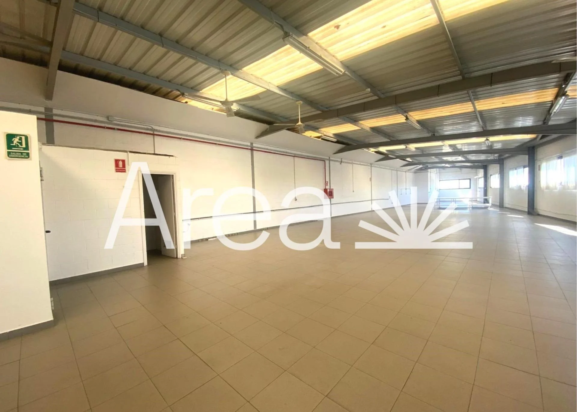 Profitable industrial unit in Mataró