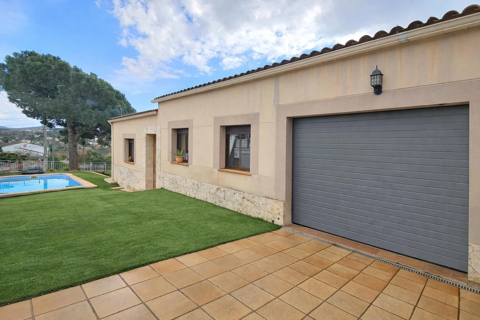 Casa reformada con piscina privada