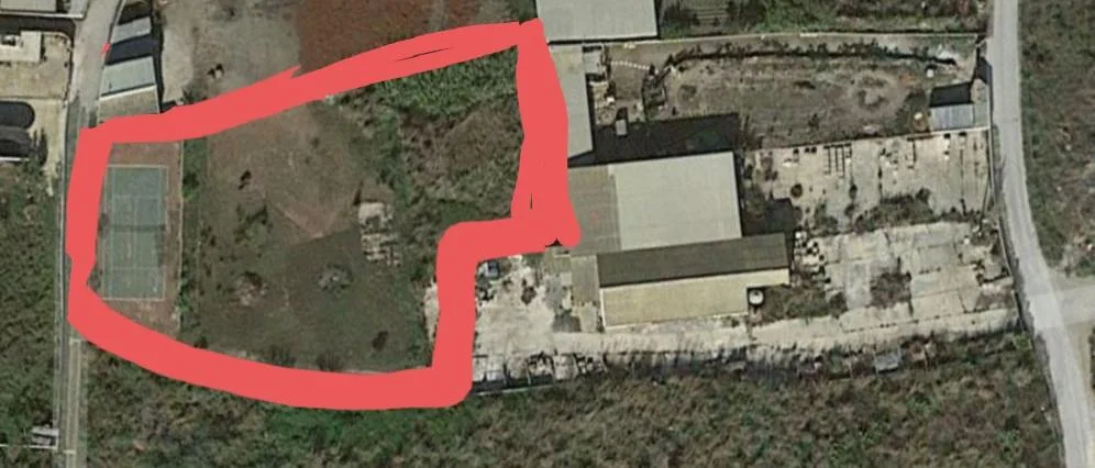 Nave industrial en Motril de 974 m²