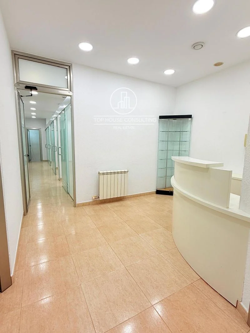 Local comercial en planta baja de 131 m²