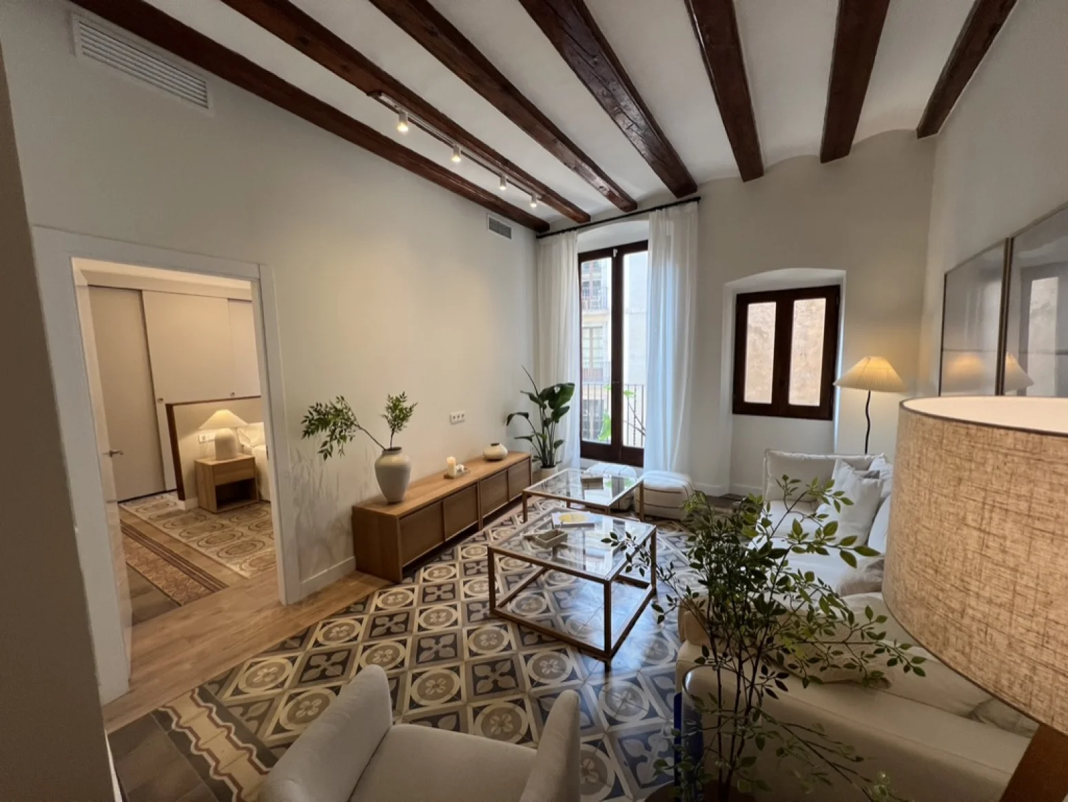 Reformed Born flat, 155 m², three bedrooms